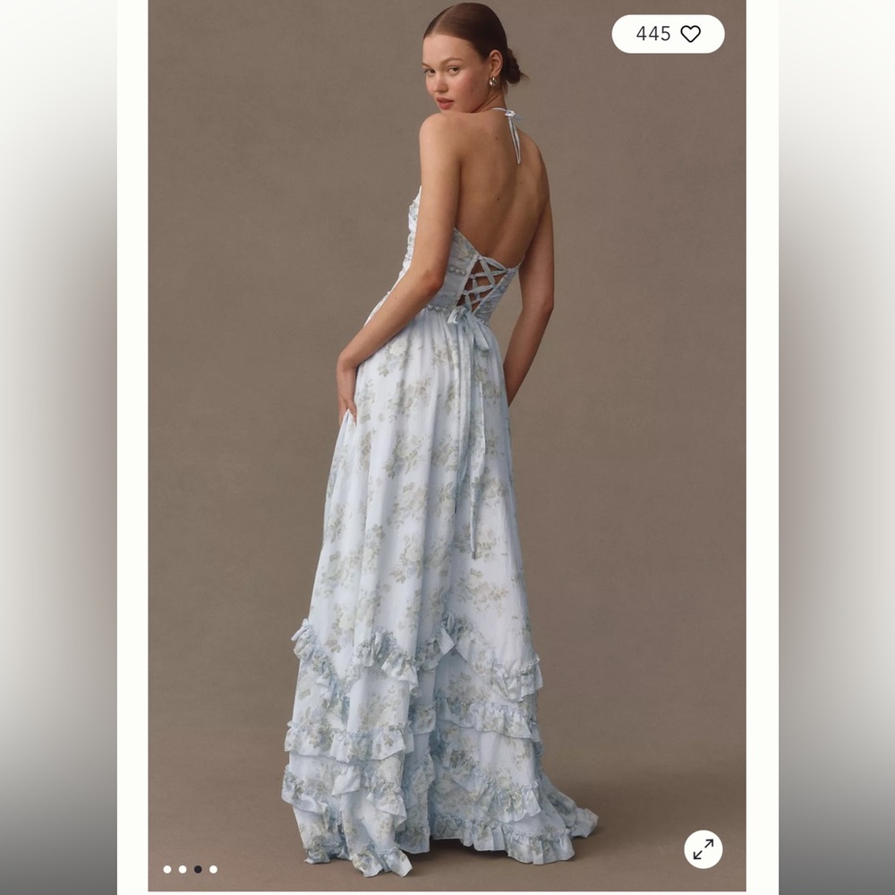V Chapman Scarlette gown